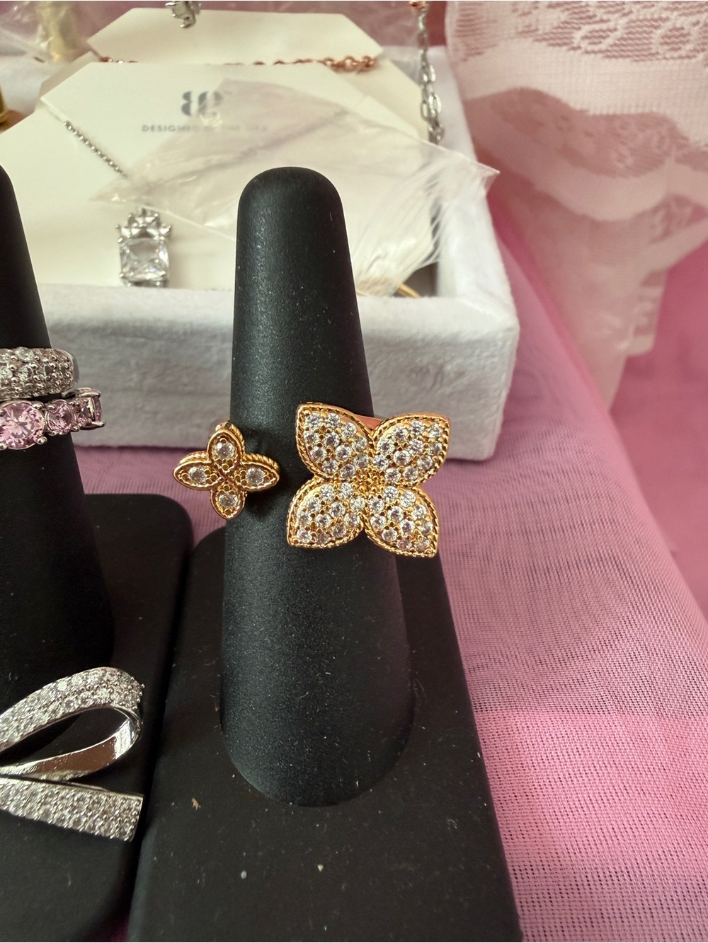 Park Lane Hollywood Ring